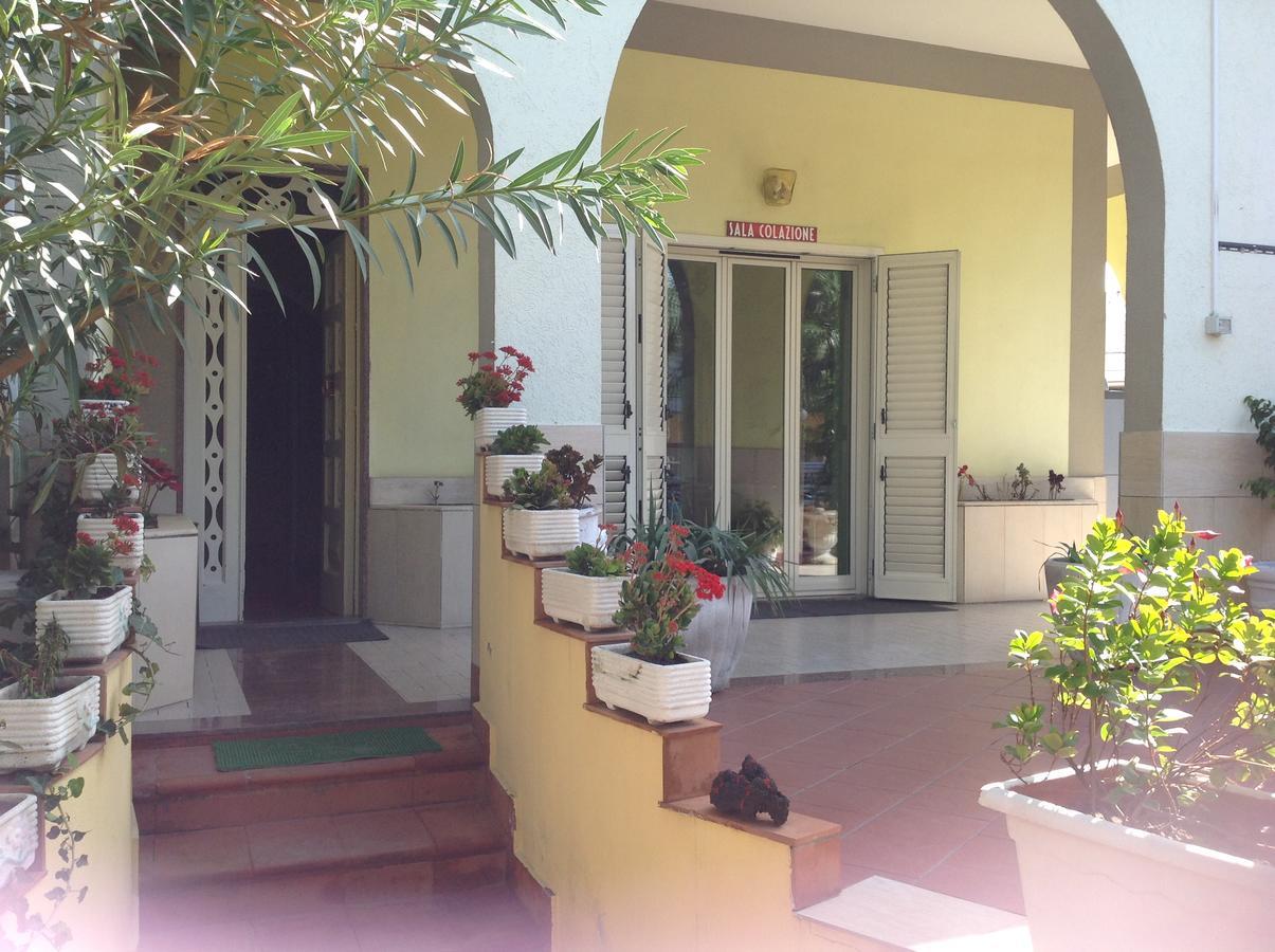 Hotel La Villa Misterbianco Exterior foto
